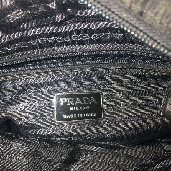 Prada Bag - Picture 6 of 8